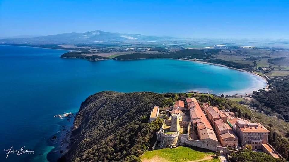 Casa Giovanna Venturina Terme Bagian luar foto